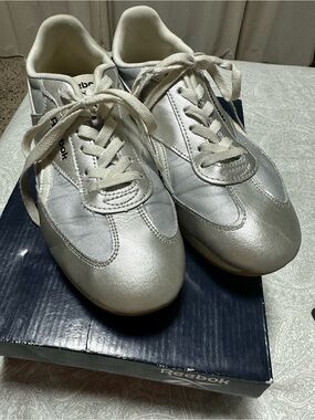 Reebok Women’s Silver Athletic Lace-Up Sneakers